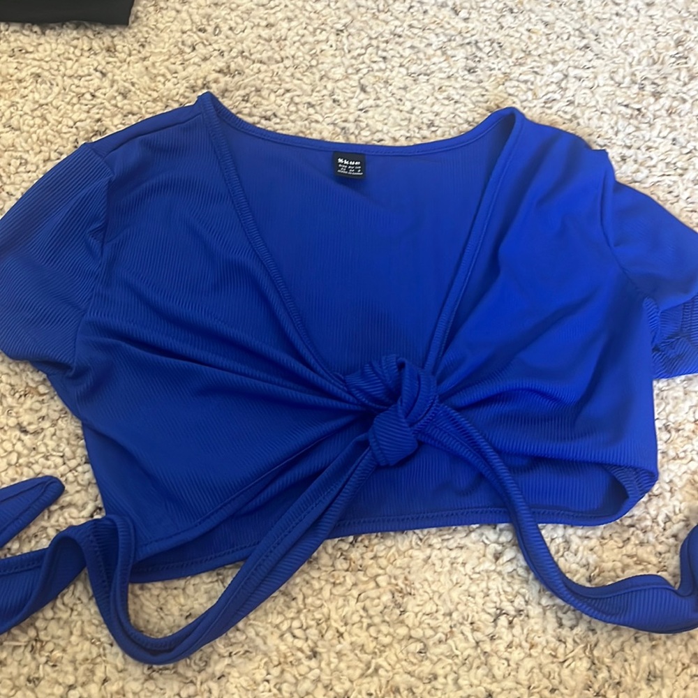 Blue crop top